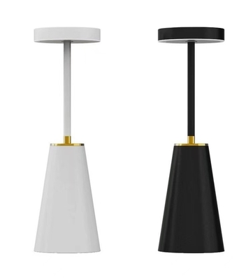Moderne Schlafzimmer-Tischlampe mit drahtlosem Aufladen und Verdunkeln Lebensdauer von 15000 Stunden