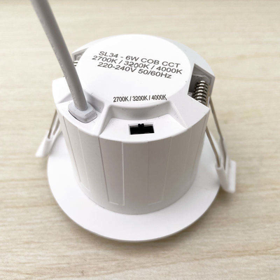 60lm/w Lampe Lichtwirkungsgrad Verkabelungsgrundlage Ugr 6w 400lm Downlight 38 Grad Scheinwerfer