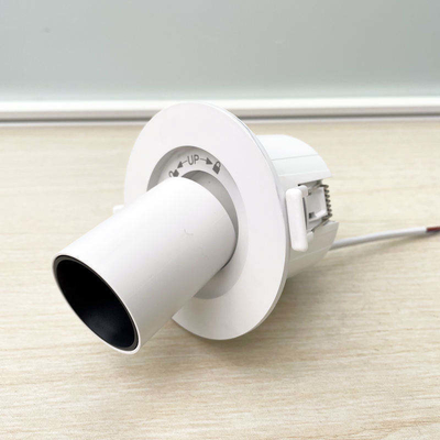 60lm/w Lampe Lichtwirkungsgrad Verkabelungsgrundlage Ugr 6w 400lm Downlight 38 Grad Scheinwerfer