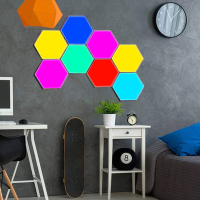 LED Modular Nachtlicht Kreative Berührungslampe mit hexagonalem Quantendesign und -steuerung