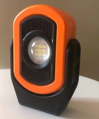 2- Tragbare LED-Arbeitsleuchte mit USB-Typ-C-Lithiumbatterie und starkem Magnet