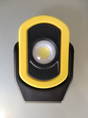 IP65-Bewertung 700LM COB-Chips wiederaufladbare Taschen-LED-Arbeitslicht Typ C für den Außenbereich