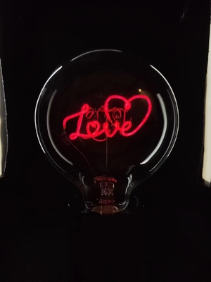 IP44 Einzigartiges Design Metall-Hausdekor DIY Feiertagslampe Vintage LED-Tischlampe