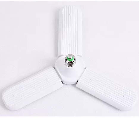 45W/60W LED 3/4 Klappbare LED-Ventilatorlampe für Morden-Stil und 15000 Arbeitszeit