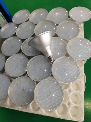 15000 Arbeitsstunden 15W PAR38 36D E27 220V LED-Spiegellampe für Lichtlösungen