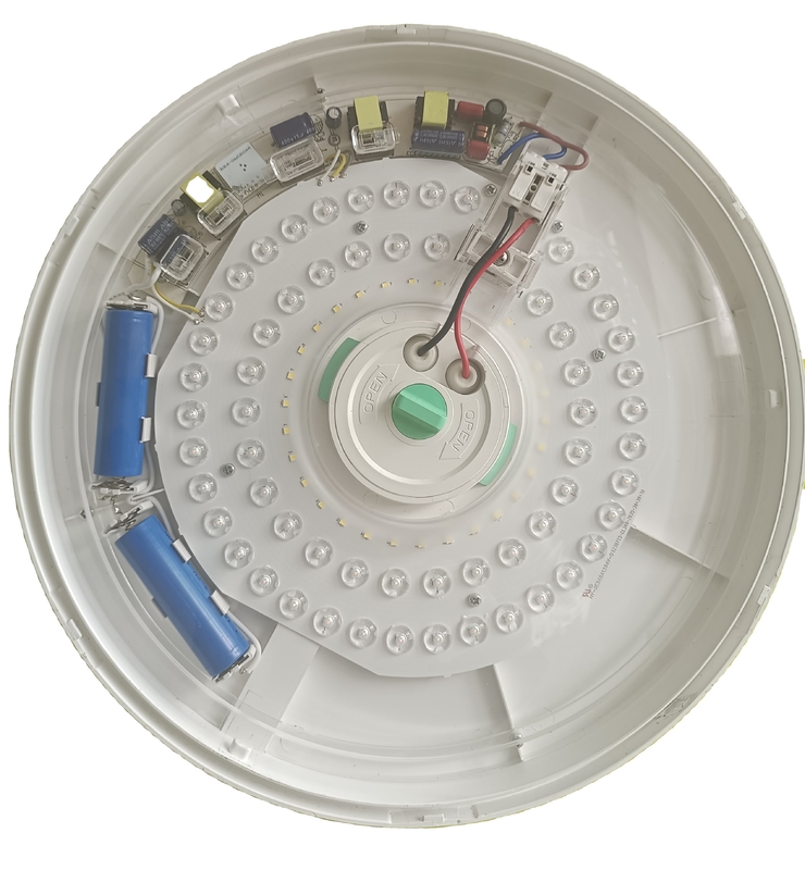 80lm/w Wechselbare Farben LED-Deckenleuchten mit Lithiumbatterie und Radarsensor