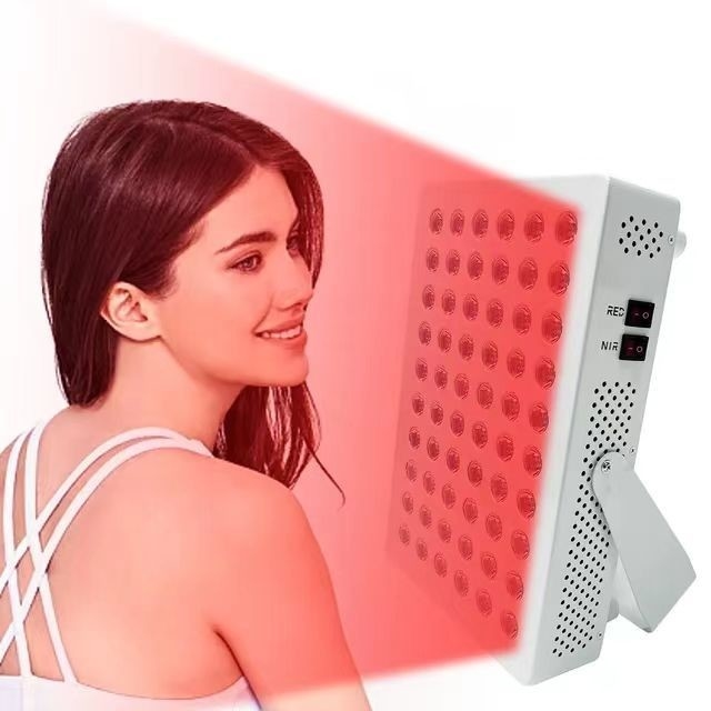 Erleben Sie die ultimative Hautverjüngung mit unserer rot-blauen LED-Fotonenmaske 316*214*60 MM