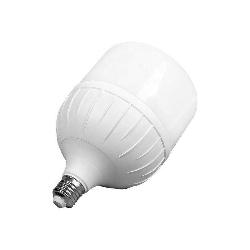 Kunststoff pc Aluminium Lampenkörper Material 5 Watt hohe Leuchtdämpfung Led-Glühlampen B22 E26 E27